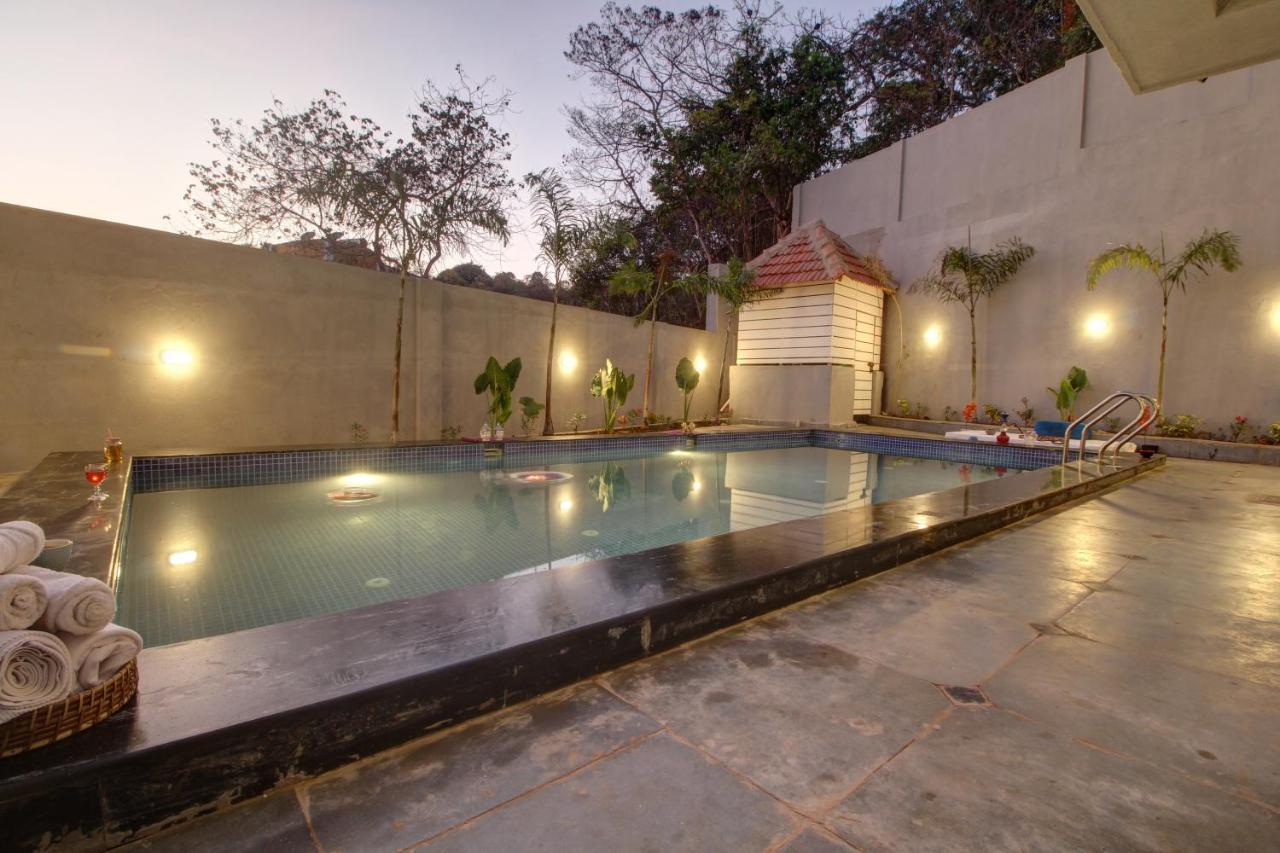 Euphoria Luxury Villa - 5Bhk - Private Pool - Jacuzzi, Baga Eksteriør bilde