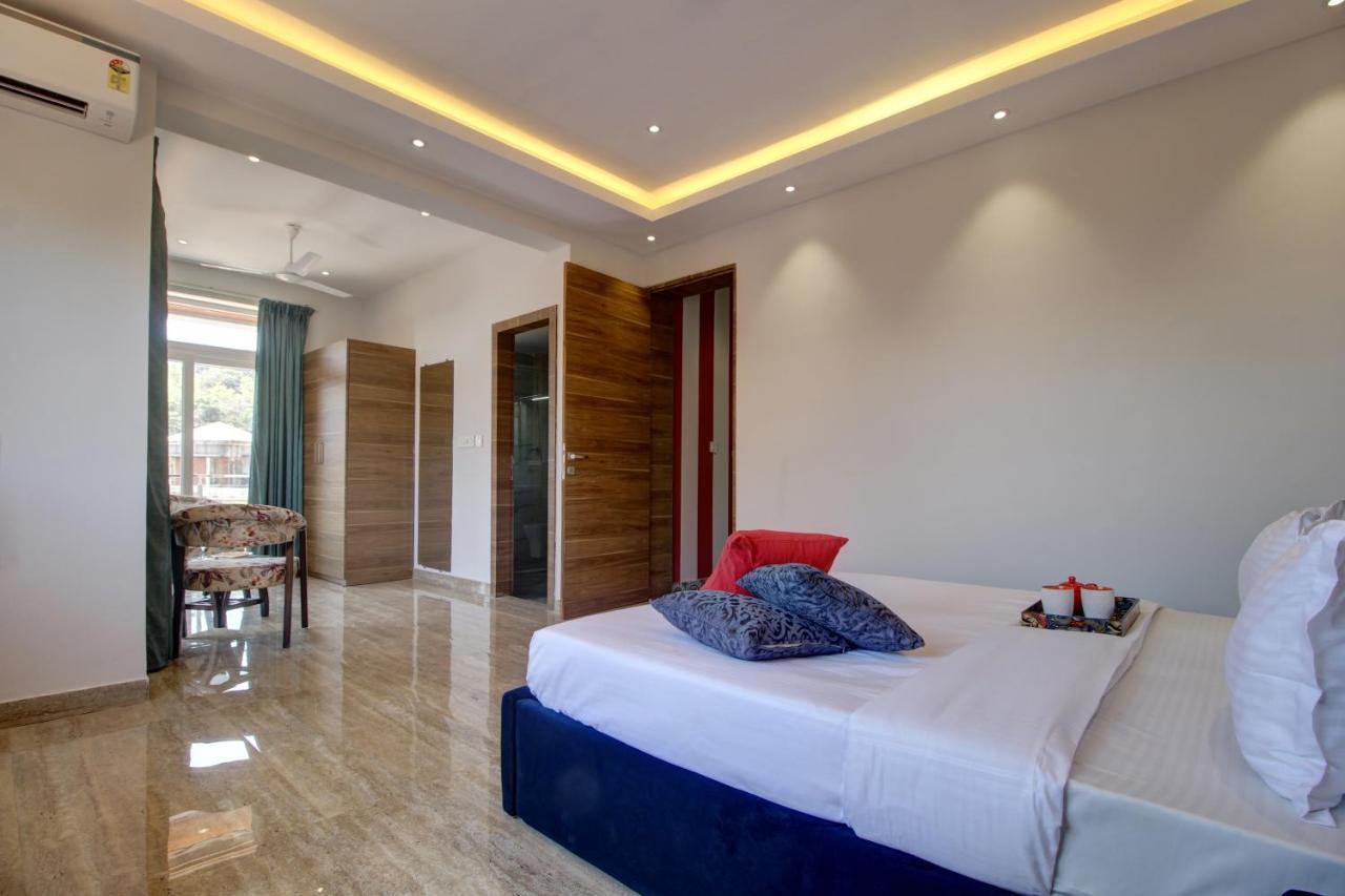 Euphoria Luxury Villa - 5Bhk - Private Pool - Jacuzzi, Baga Eksteriør bilde